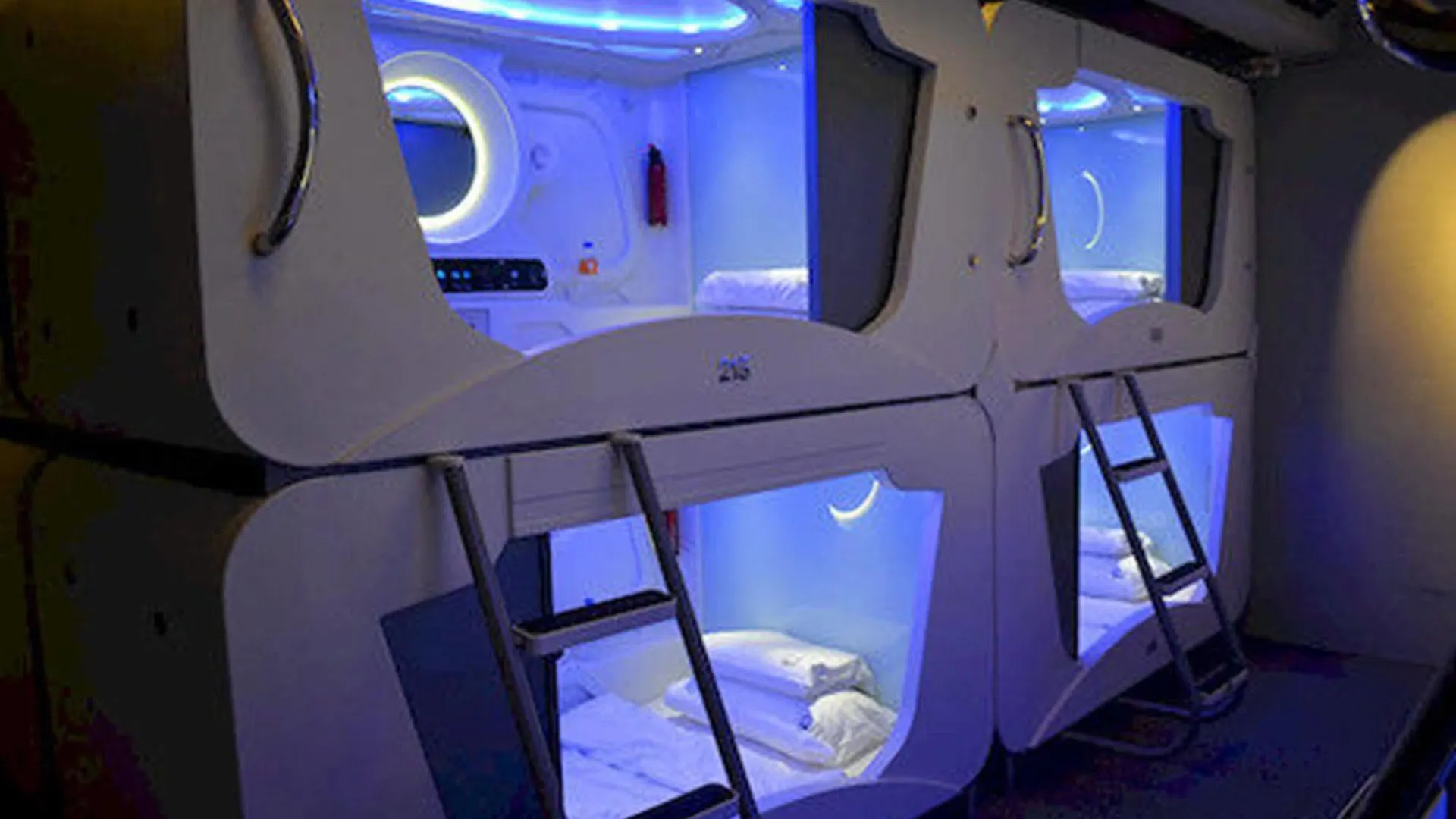 Time Capsule Hotel 2*, George Town Malaysia